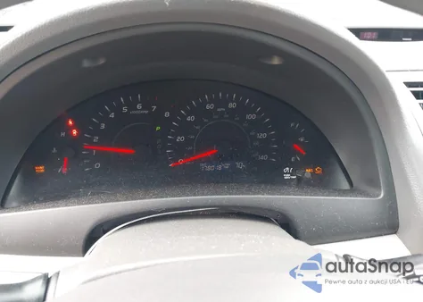 2009 Toyota Camry Le z USA, uszkodzony, nr VIN 4T1BE46K79U271665